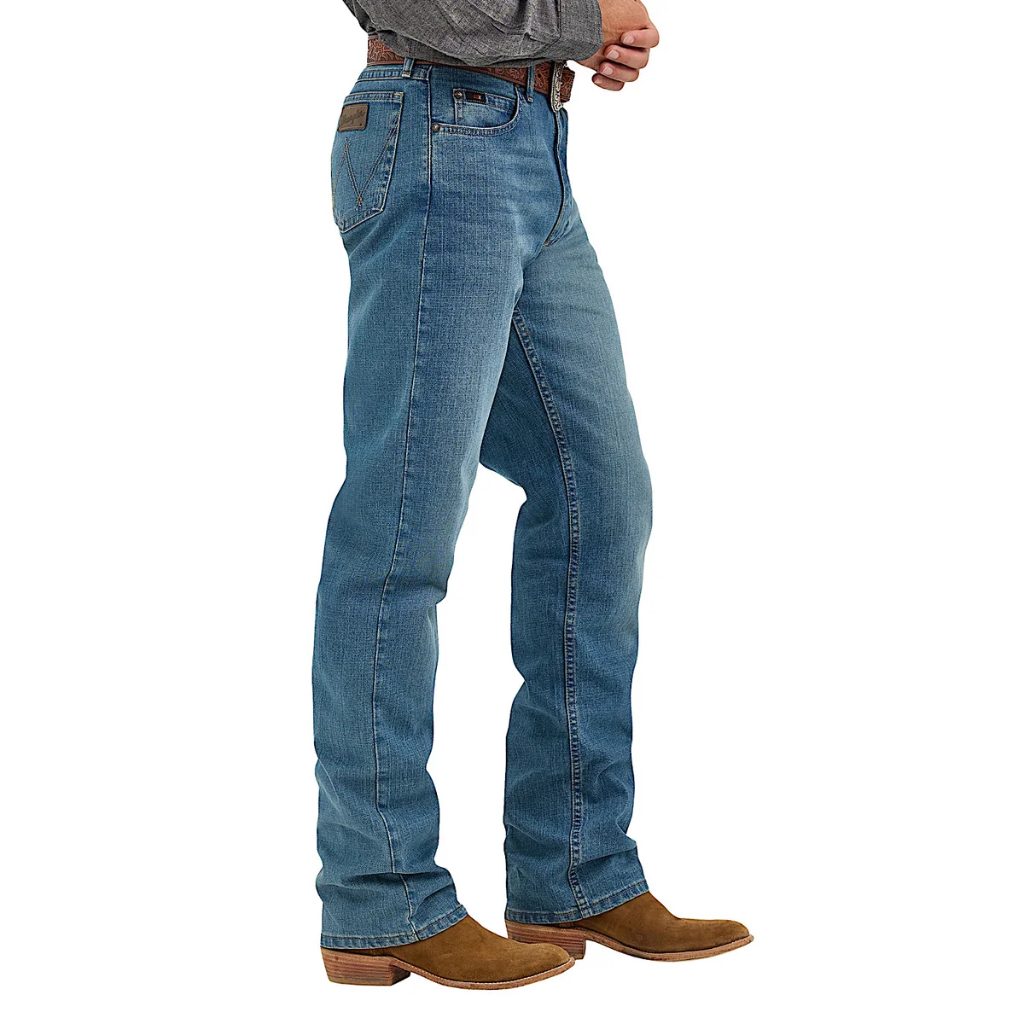 Wrangler Men's Cody 01 Relaxed Fit Jean - Bluestone 36 leg