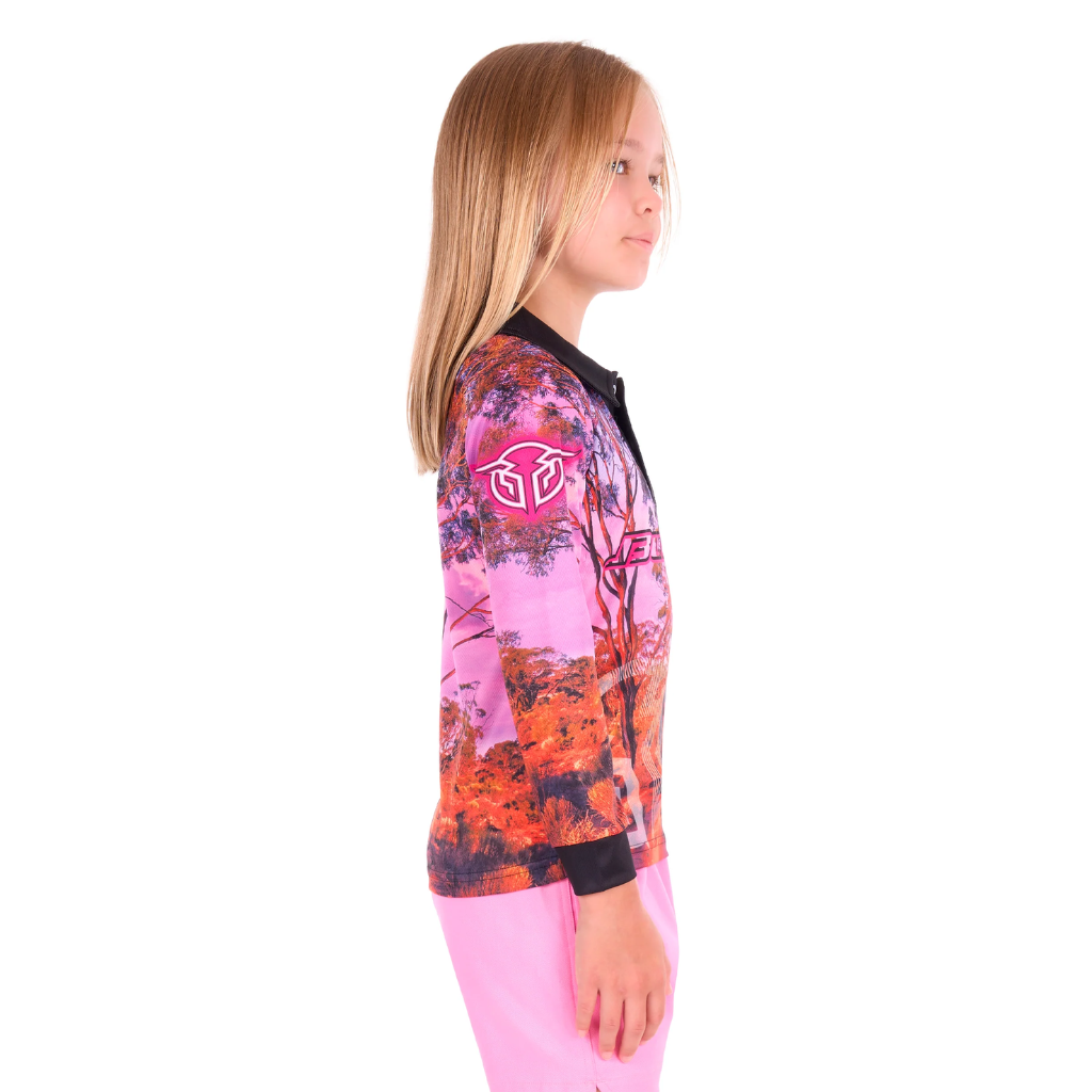Bullzye Girls Grazing Horse LS Tee