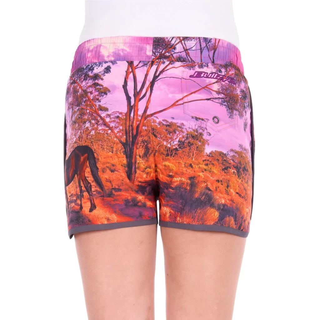 Bullzye Womens Grazing Horse Short