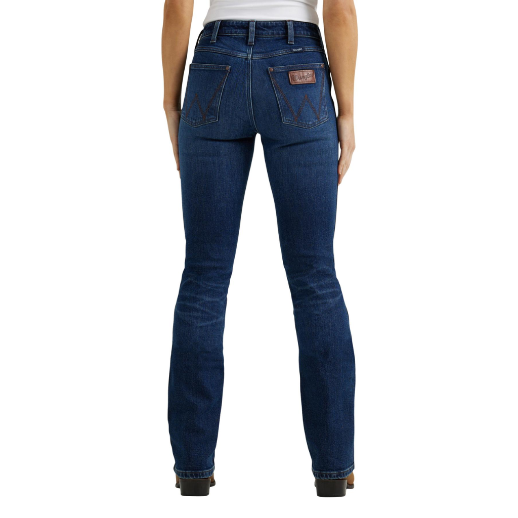 Women's Retro High Rise Boot Cut Jean Bailey 32 leg