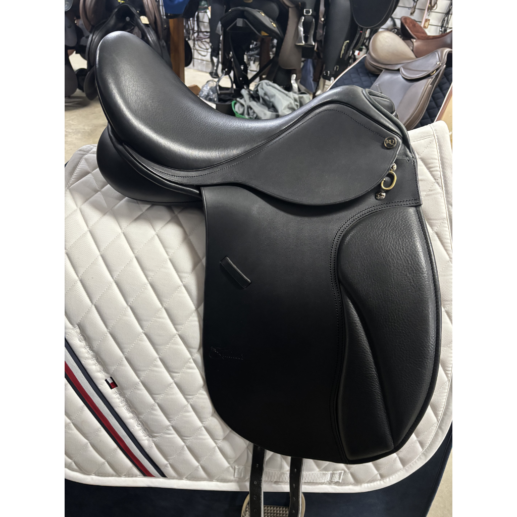 Jessica Trainers Saddle Black